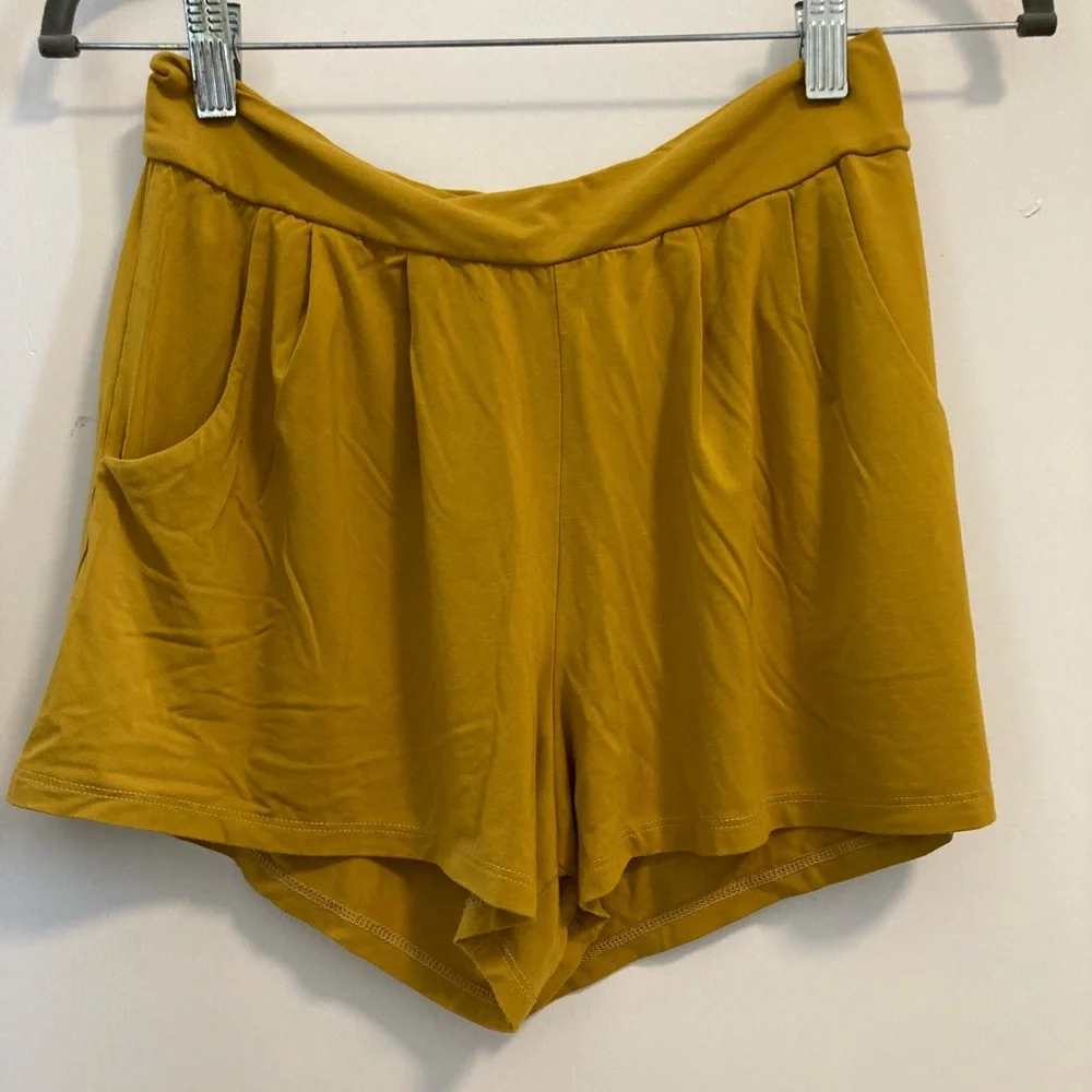 Fighting Eel Mustard Yellow Women's Shorts - Picture 1 of 3